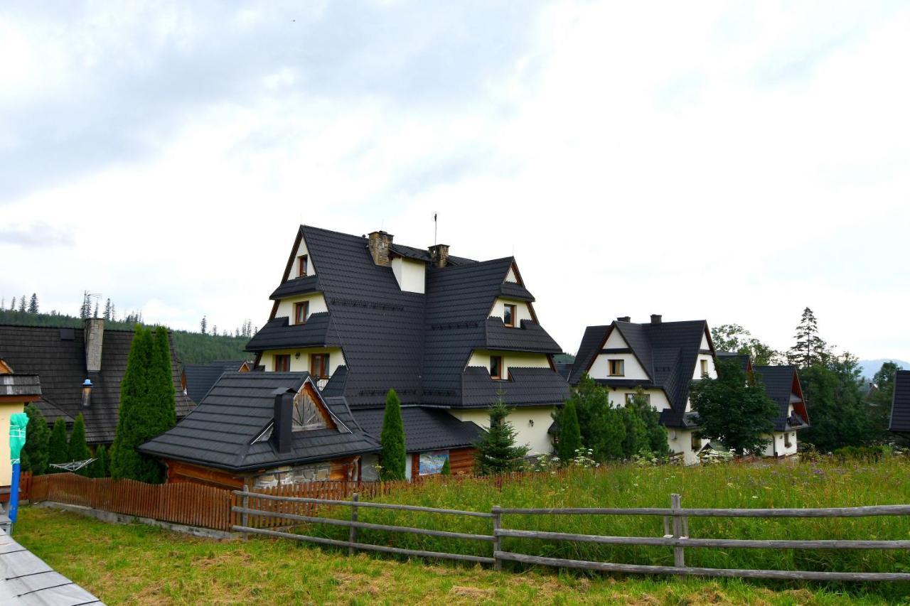 Willa Dziubas Ciche Małe Esterno foto